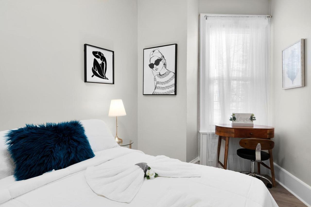 Lovely 2br In Univ