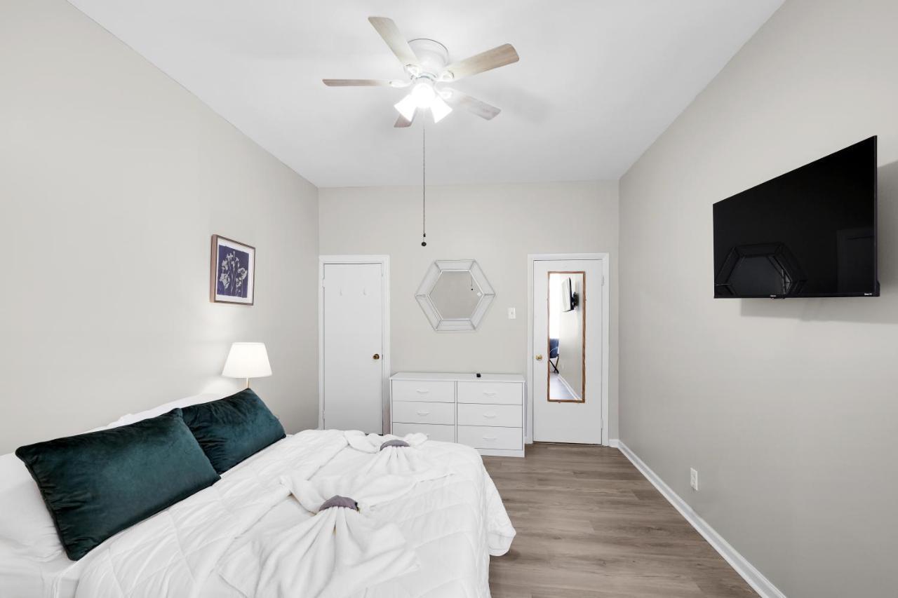 Lovely 2br In Univ